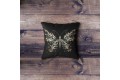 Panel poduszkowy - beżowy motyl, czarne tło