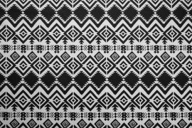 Tkanina ogrodowa wodoodporna – czarno-biały wzór aztecki