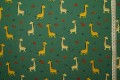 Bawełna perkal - żyrafy na zielonym tle