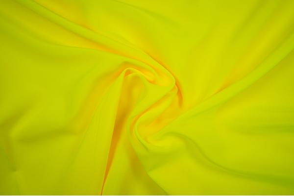 Stretch w kolorze intensywnie żółtym