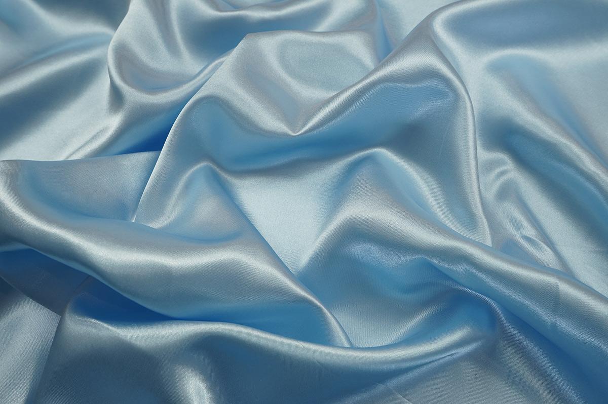 Satyna w kolorze błękitnym