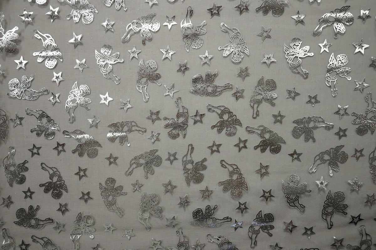 Organtyna w kolorze srebrnym w aniołki