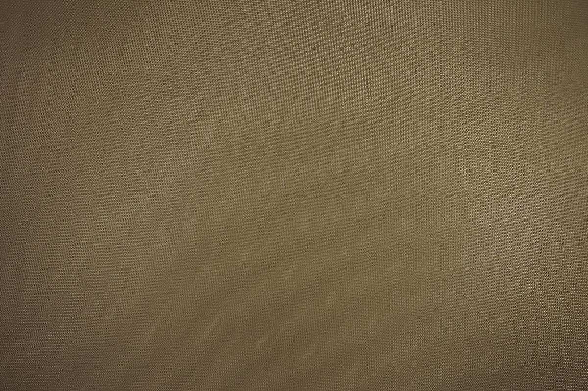 Szermeza w kolorze ciemnobeżowym