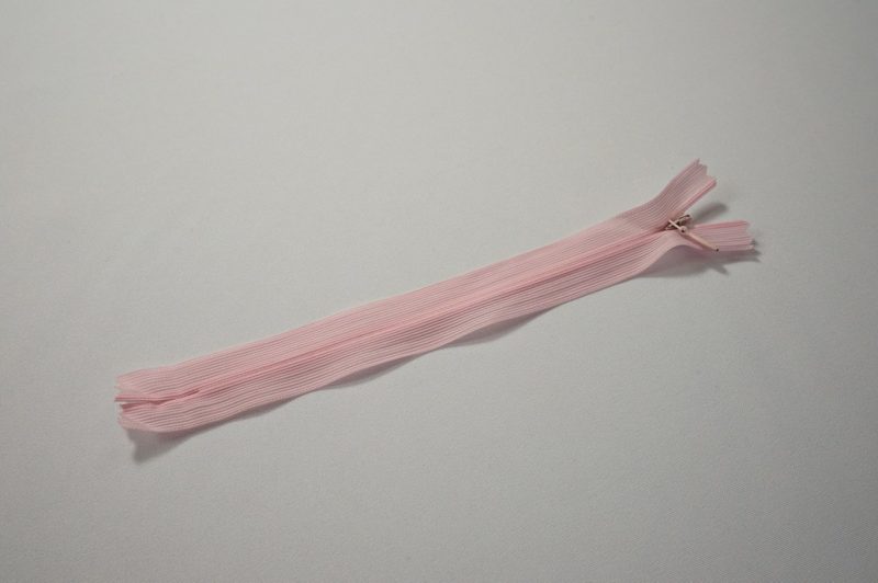 Zamek kryty - jasny róż, 18 cm