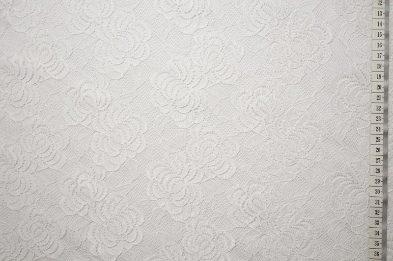 Koronka z lycrą - kolor biały