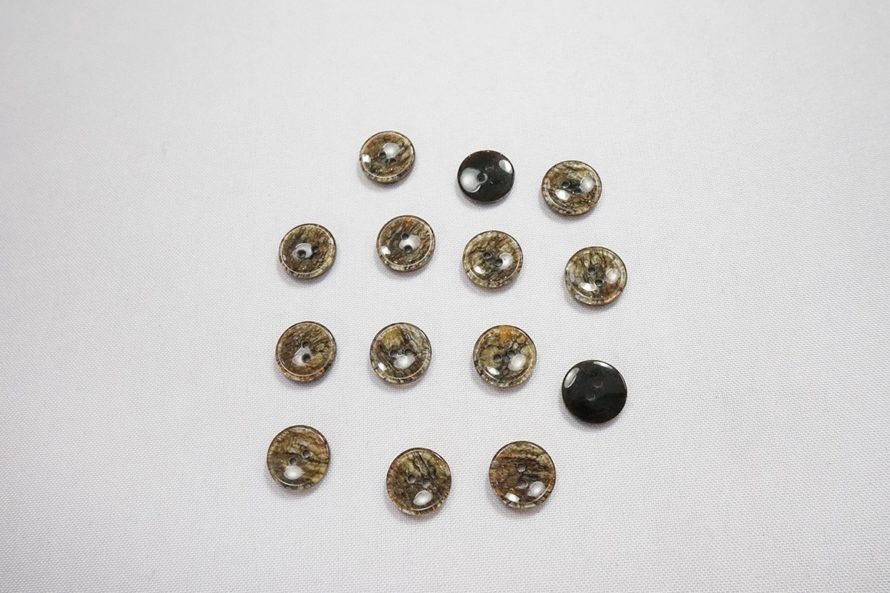 Guzik o numerze 2629, 15 mm