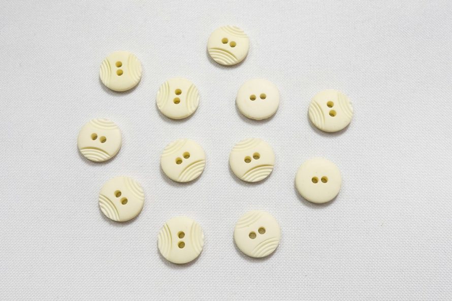 Guzik o numerze 2233, 15 mm