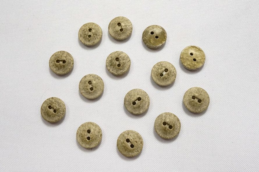 Guzik o numerze 2617, 15 mm