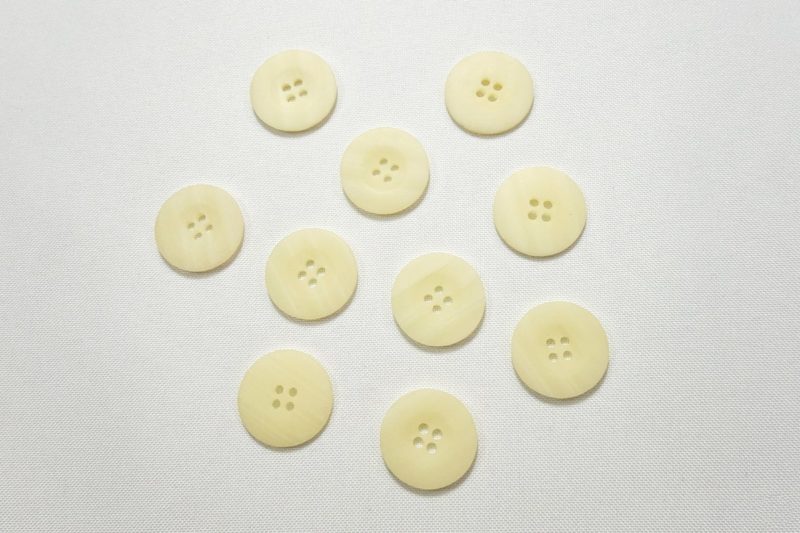 Guzik o numerze 335, 23 mm