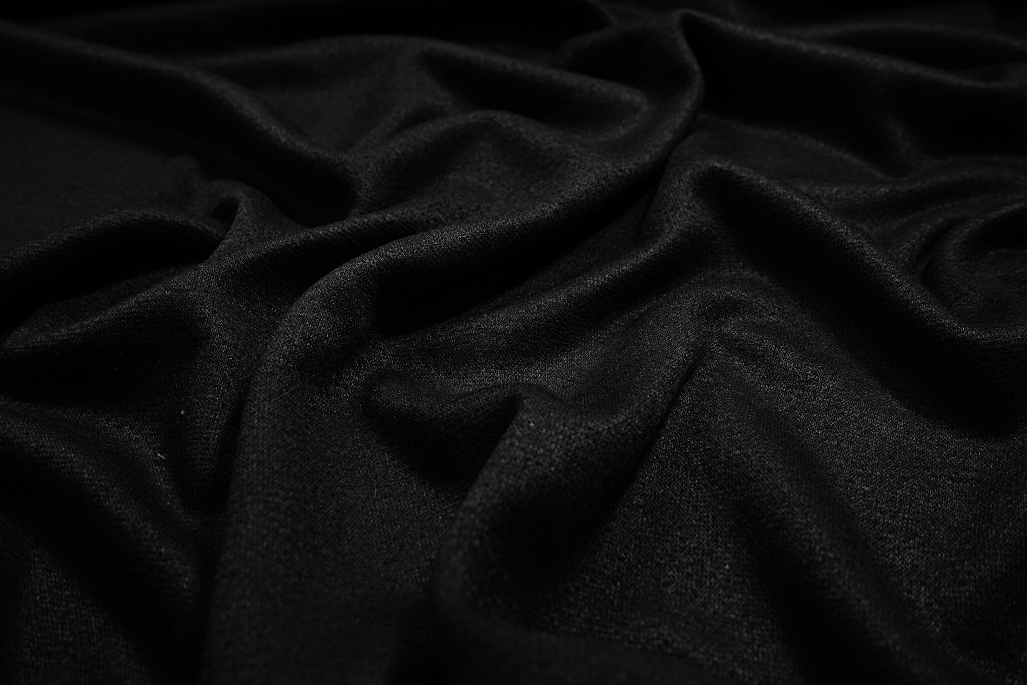 Dzianina z elastanem w kolorze czarnym